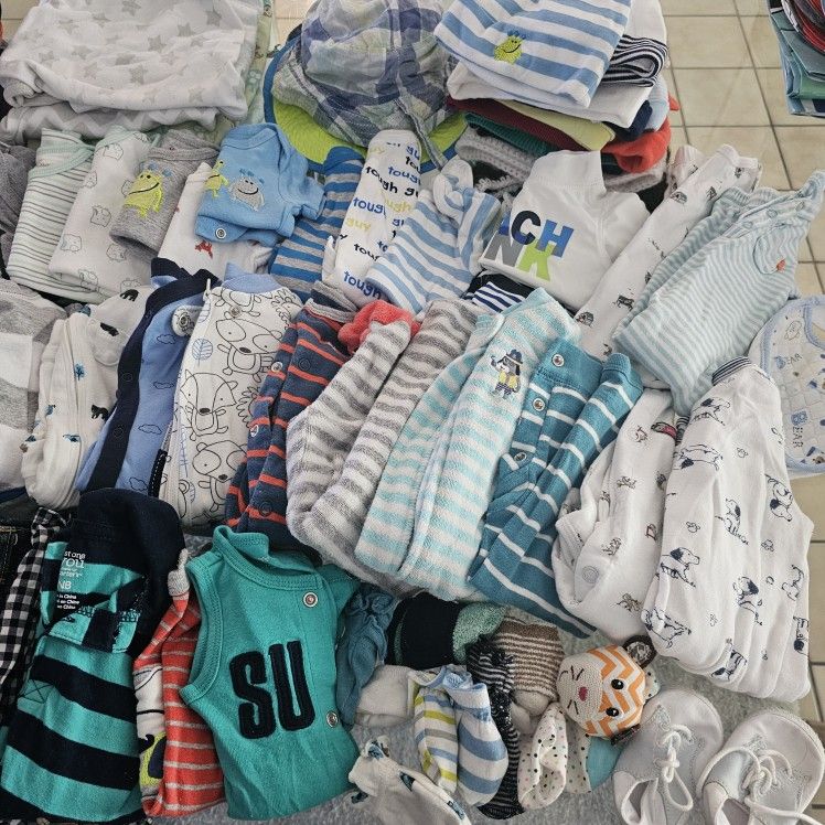 Newborn Baby Boys Clothes And Swaddling Blankets