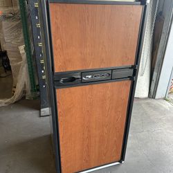 Norcold N611 Rv Refrigerator Used Works Good 