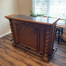 Decorative Vintage Dry Bar w/ Storage - Beautiful