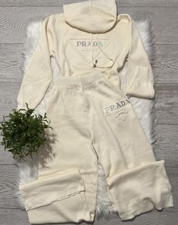 P Ivory Set (large)