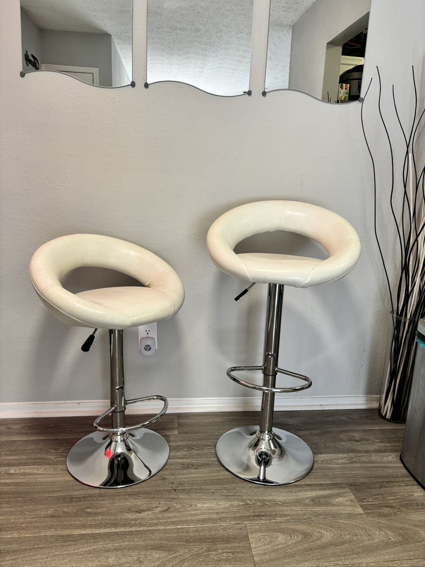 Bar Stools For Sale 