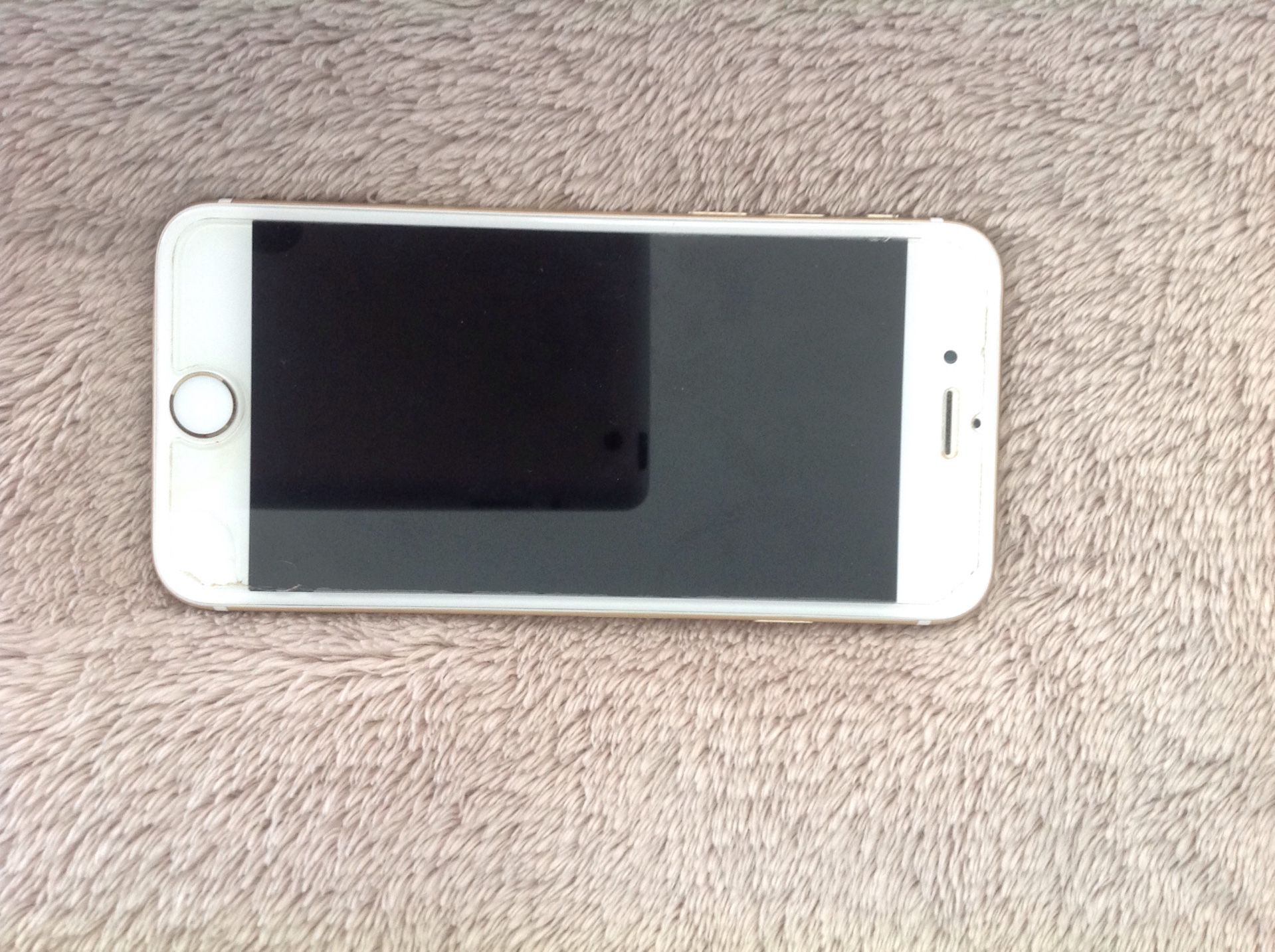 iPhone 6 Gold 32gb FOR PARTS