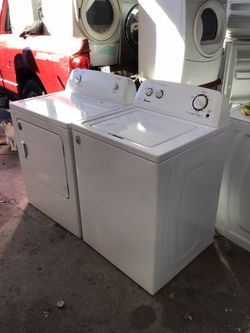 Amana Washer And Roper Electric Dryer Set