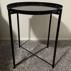 Black Round Side Table 