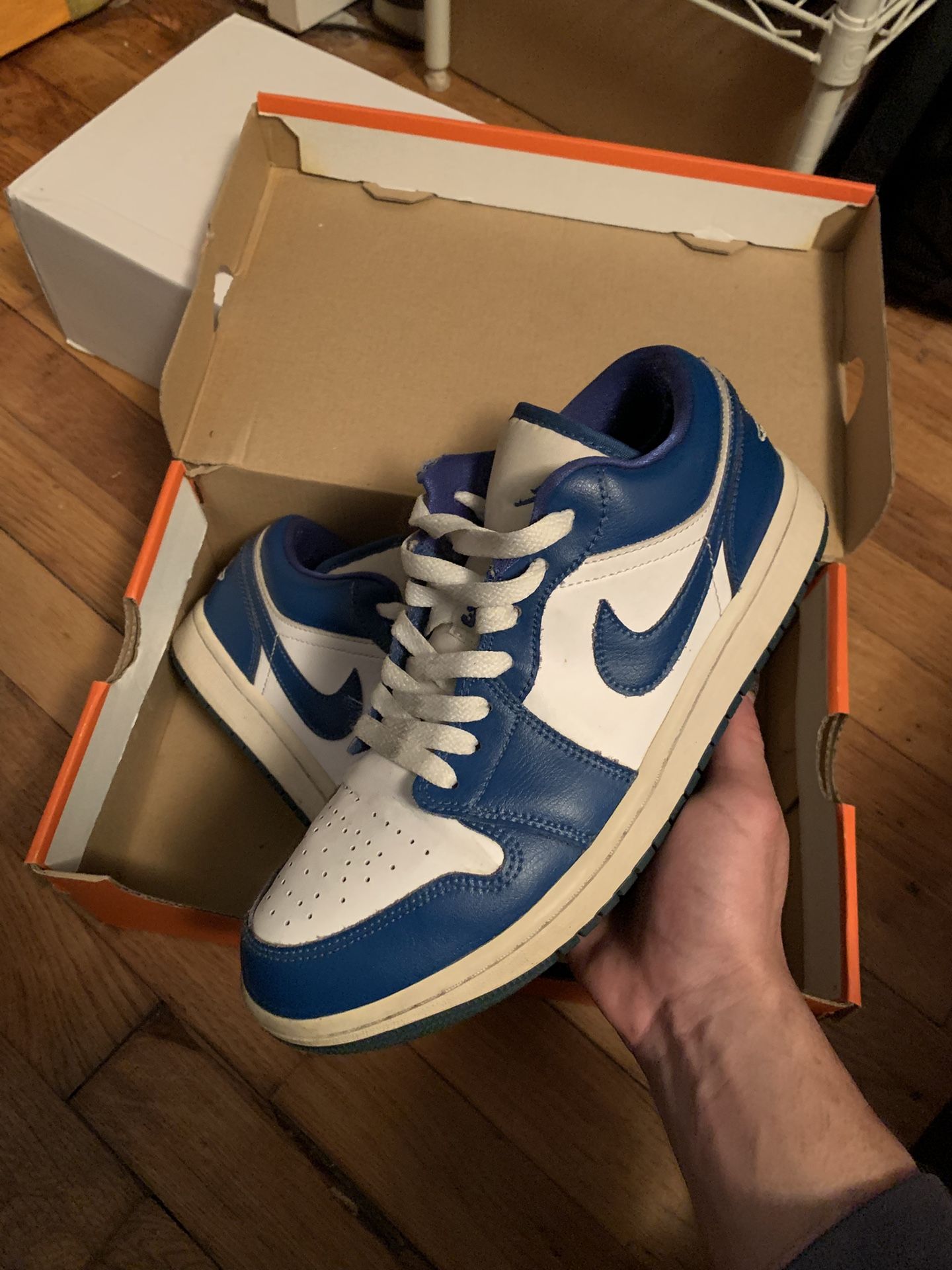 Jordan 1 Low Marina Blue Size 8m/9.5w