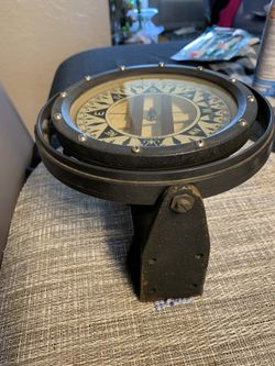 Boat compus Dirigo made