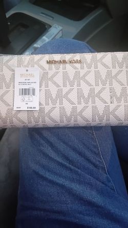 NEW Michael Kors Jet Set Large Zip Continental Wallet Vanilla
