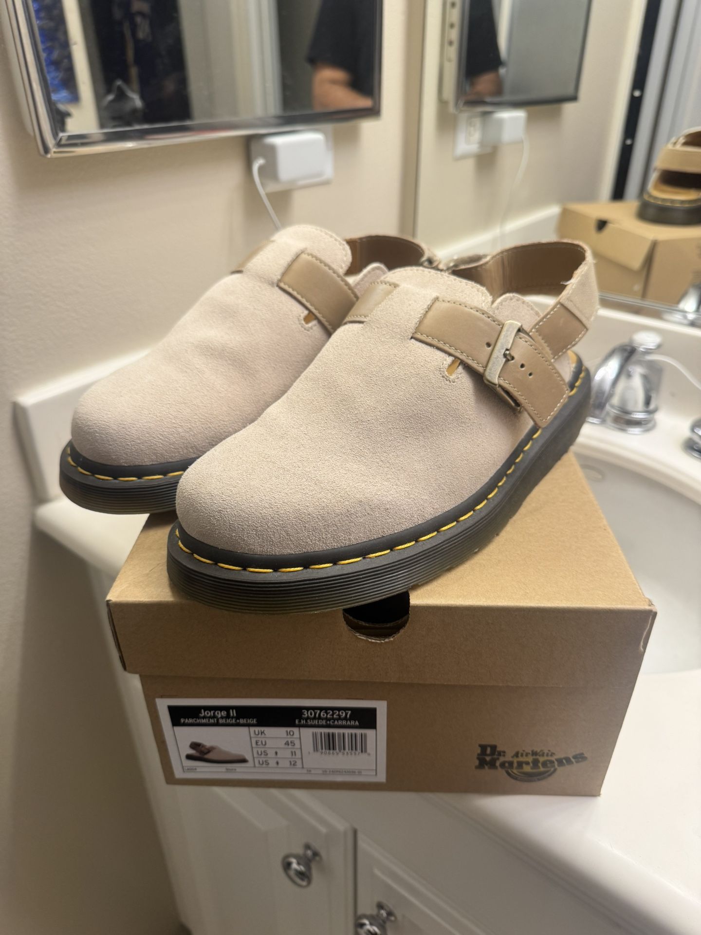Men’s Dr Martin Size 12 Used