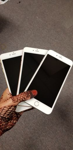 iPhone 6s plus 16Gb FACTORY unlocked EXCELLENT CONDITION with free charger