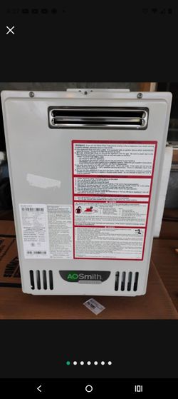 Exterior Water Heater Tankless Open Box, New , As Is, 