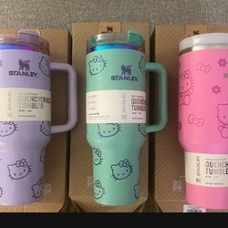 Stanley X Quencher H2.0 Tumbler with Handle and Straw 40 Oz