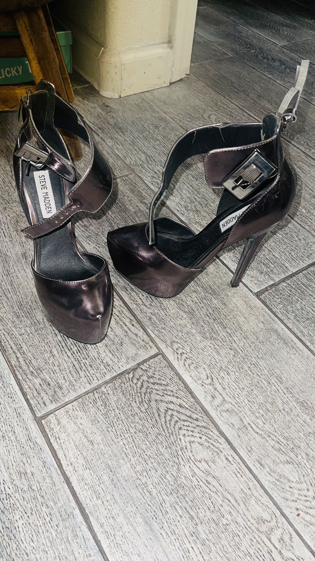 Steve Madden Heels Size 6