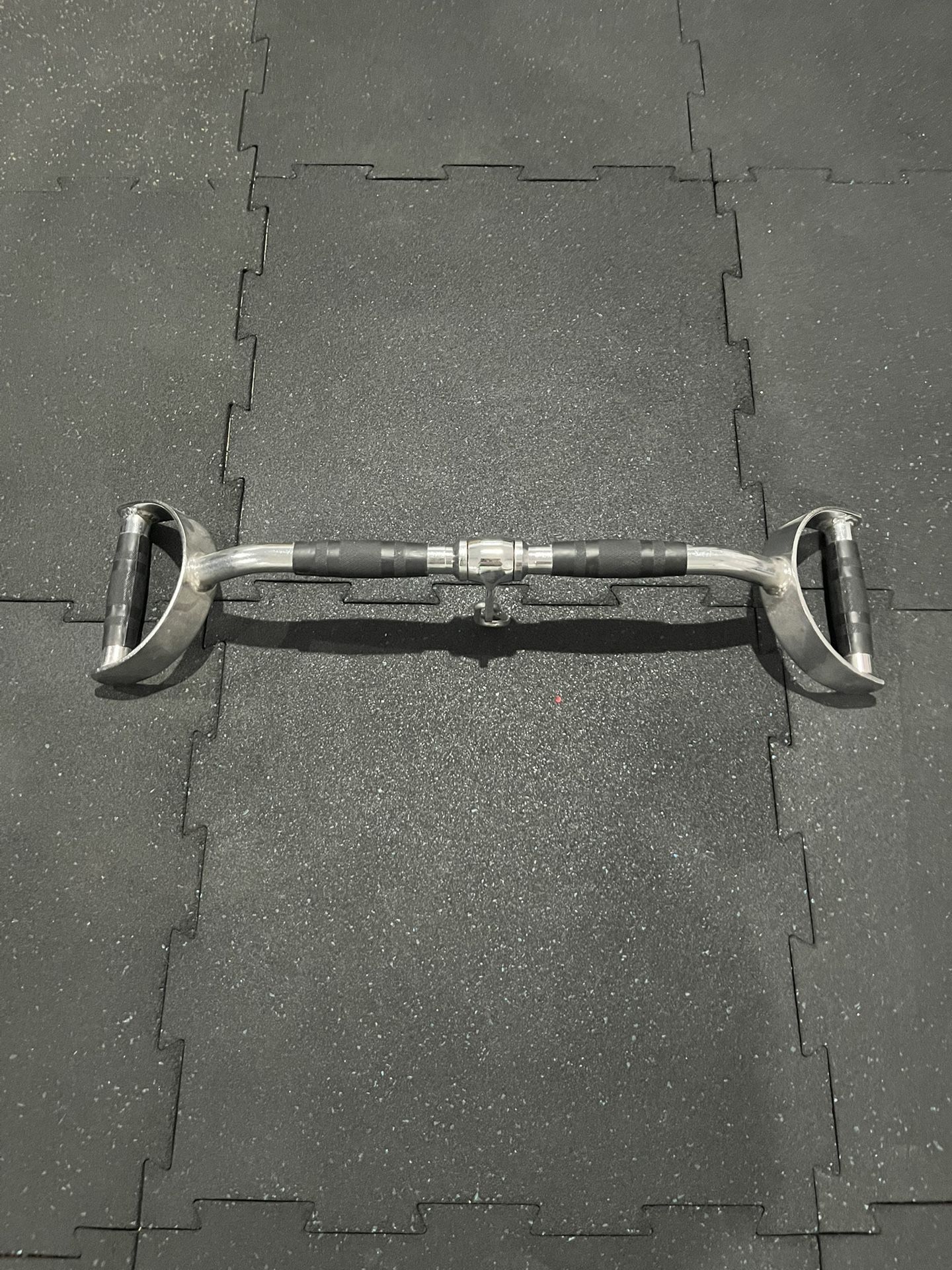 Neutral Grip Lat Pulldown Attachment / Accessory