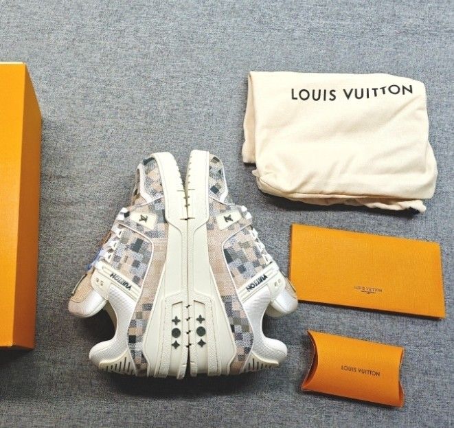 Louis Vuitton Trainers 10.5