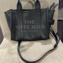 Black Mark Jacobs THE TOTE BAG