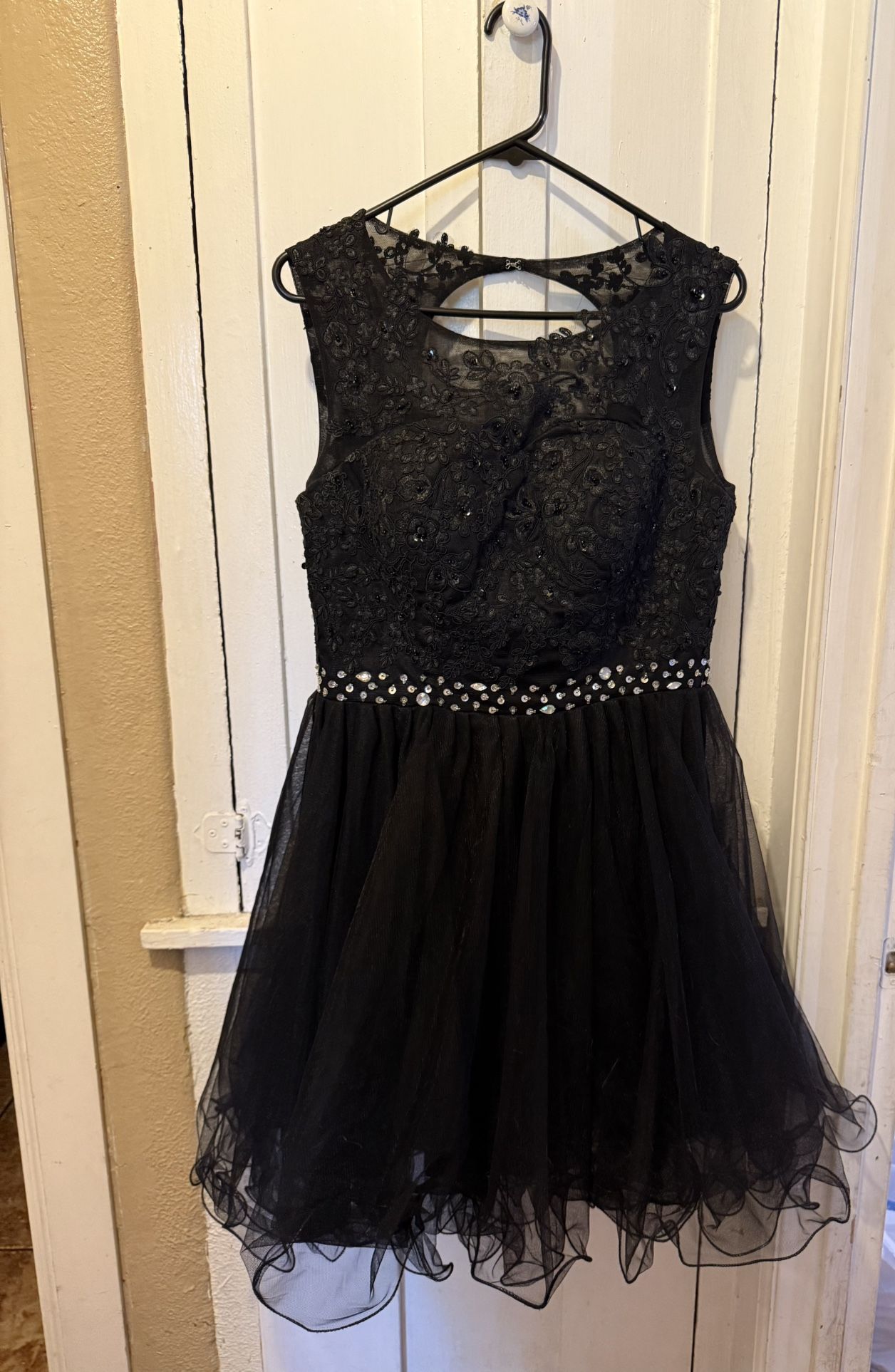 Short Black Dress With Sequence And Tulle