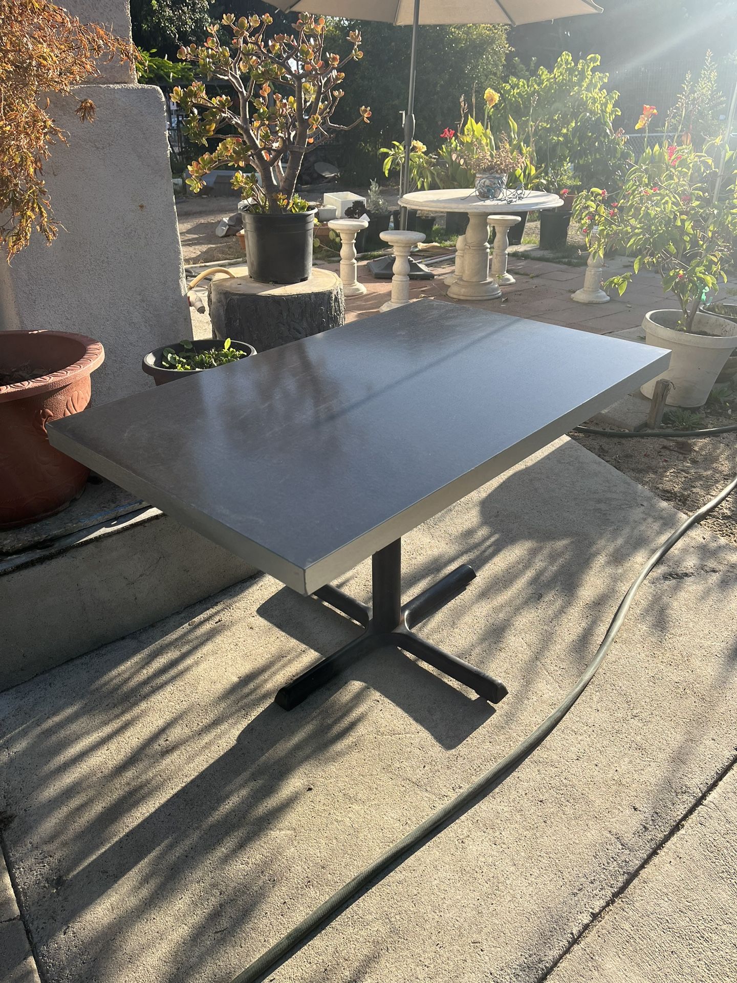 Formica Table + Chairs READ BELOW