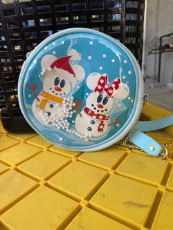 LOUNGEFLY DISNEY'S SNOWMAN MICKEY & MINNIE MOUSE SNOW GLOBE CROSSBODY
