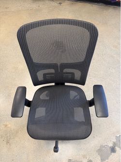 STAPLES Kroy Ergonomic Task Chair, Mesh, Ergonomic, Lumbar Support, Adjustable Height, Black