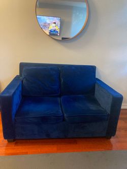 Joy Bird Love Seat