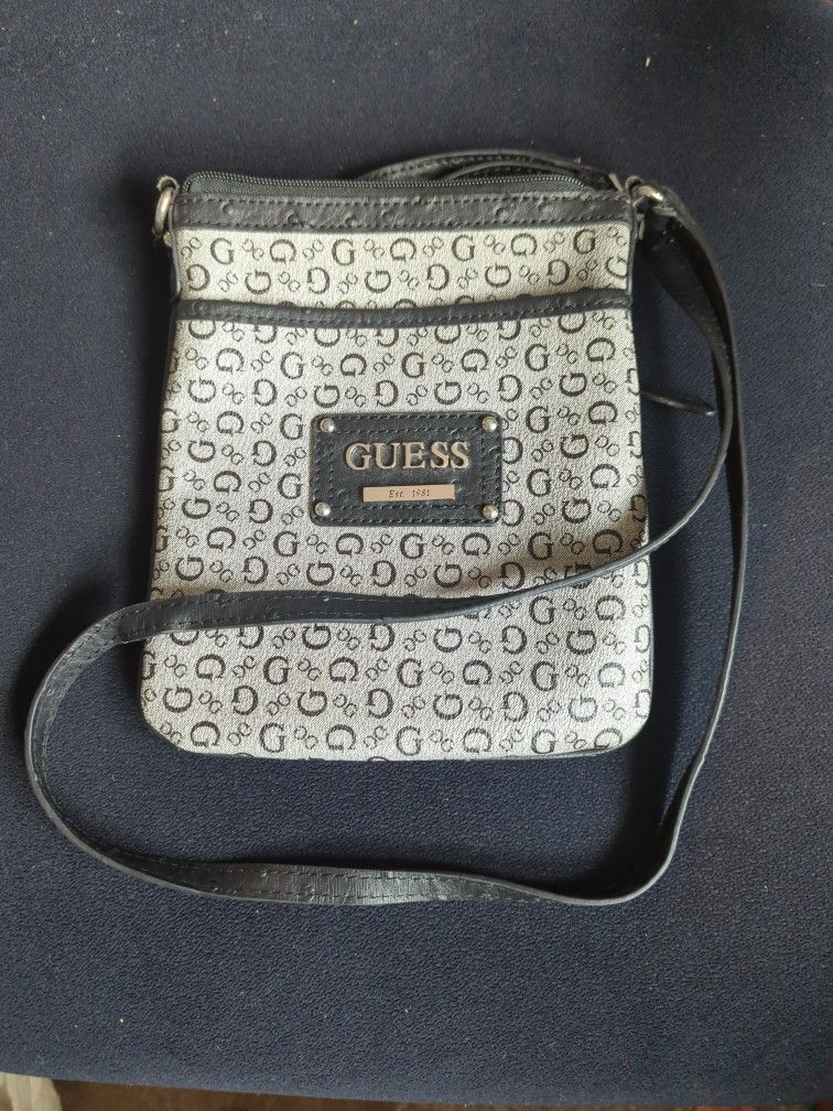 Guess Cross Body Bag