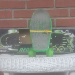 Neon Hype Skake Board 