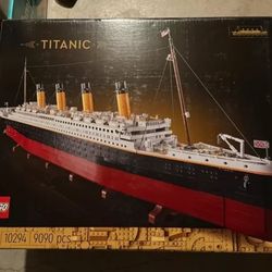 LEGO Icons: Titanic (10294) New Sealed Building Kit