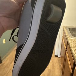 Never Worn Heely Shoes 