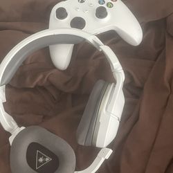 Xbox Controller And Headset 