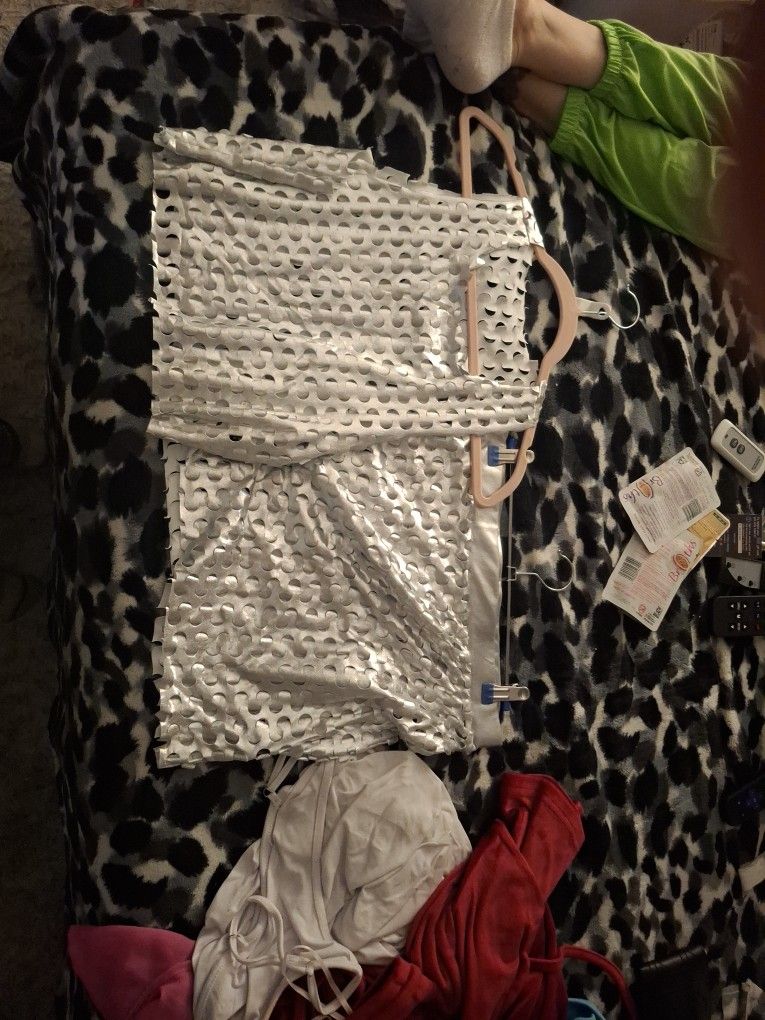 Women's Clothes