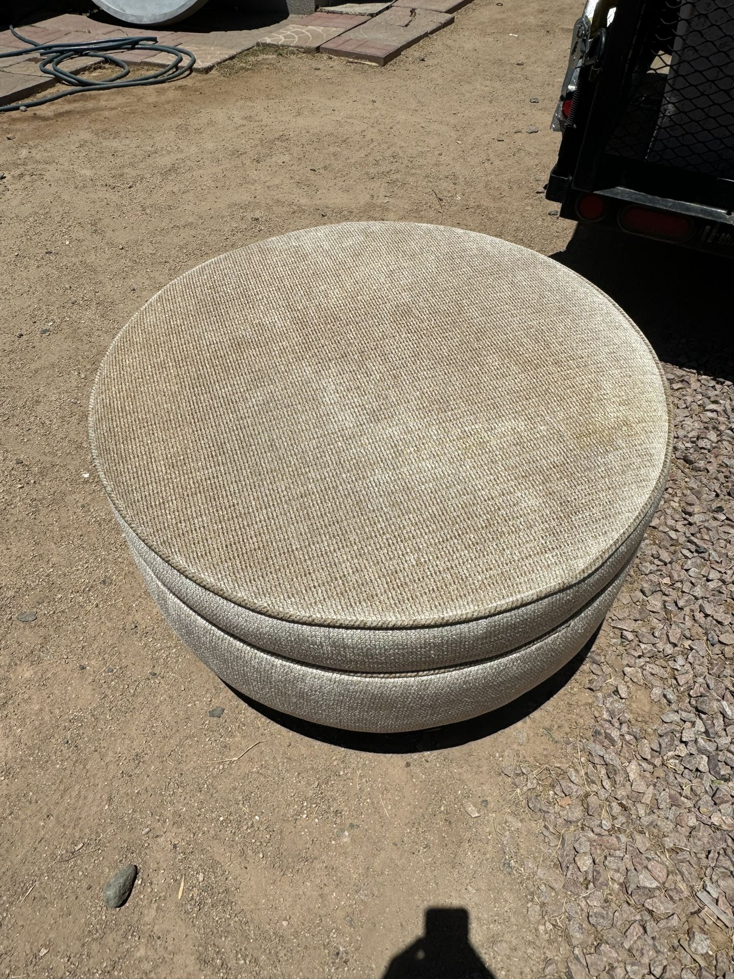 Furniture Chairs