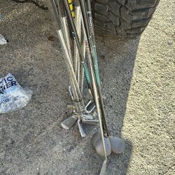 Golf Clubs 