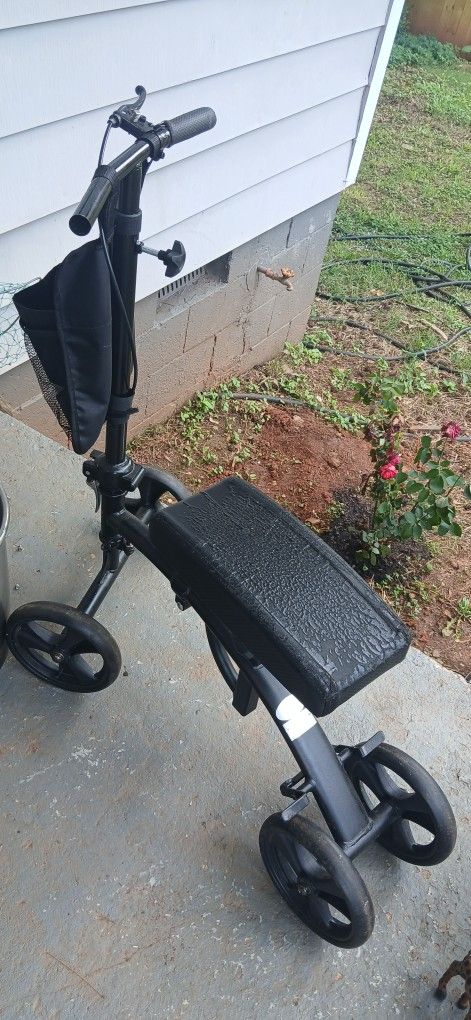 Max Weight Cap 300 Pounds