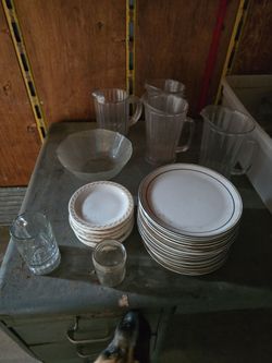 Mixed Dishware and Glassware Lot