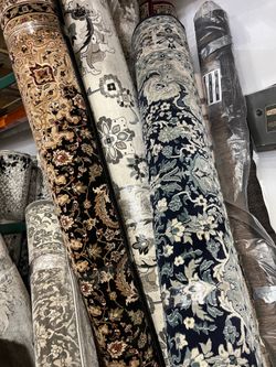 New Persian style carpets/ rugs  with 70% off Retail