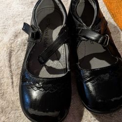 Black Girl School Shoes Kind Of Scuffed Size 13