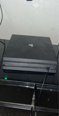PS4 PRO 1TB Edition