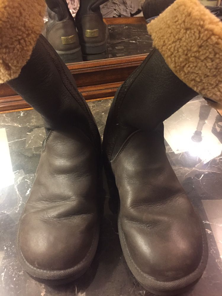 UGG Brown Leather Sheepskin Boots