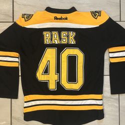 Tuukka Rask Jersey Youth S/M Boston Bruins NHL Hockey Sportswear #40 Reebok