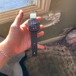 Apple Watch Ultra 3 GPS + Cellular Titanium Case Ocean Color Band