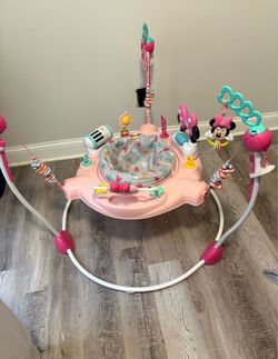 Baby bouncer