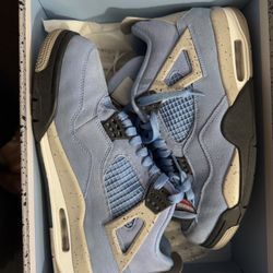 Jordan 4 UNC