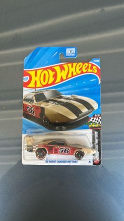 Hot Wheels '69 Dodge Charger Daytona