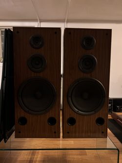 Technics SB-A35 floor-standing tower speakers