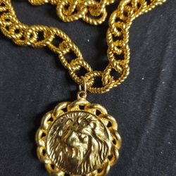 Vtg Lion Head Pendant Necklace Gold Tone 31" Chain Width .30" & Pendant 1.5"