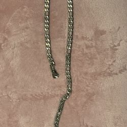 Silver chain about 28inches