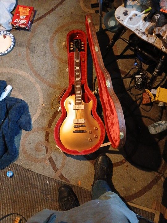 2023Gibson Les Paul Gold Top