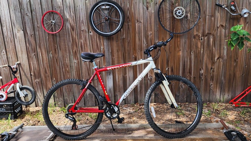 Next Revolution Mountain Bike