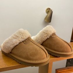 UGG Disquette Slipper Chestnut brown Women’s Size 6.5