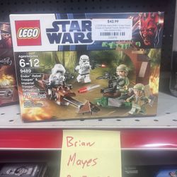 Lego Star Wars 9489-1 Endor Rebel Trooper & Imperial Trooper Battle Pack 